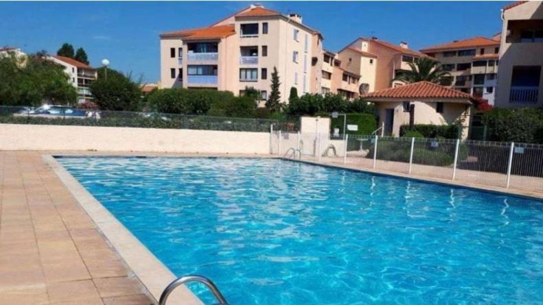 L'auriasque - A 5 Min A Pied Du Centre-ville Fréjus