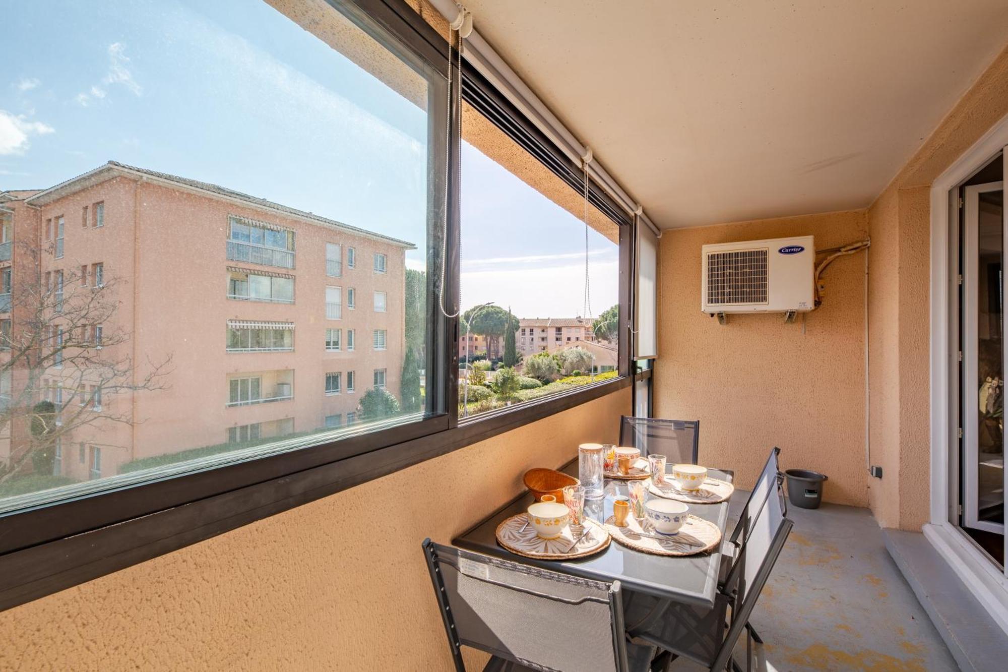 Appartement L'auriasque - A 5 Min A Pied Du Centre-ville Fréjus
